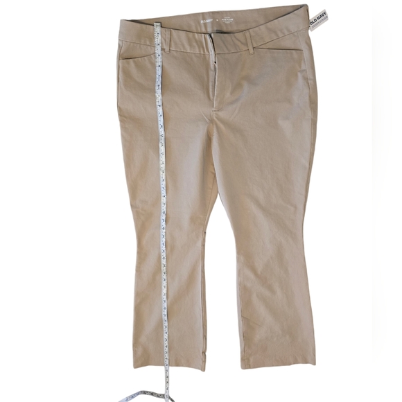 Old Navy High-Rise Women Pant - Picture 6 of 8